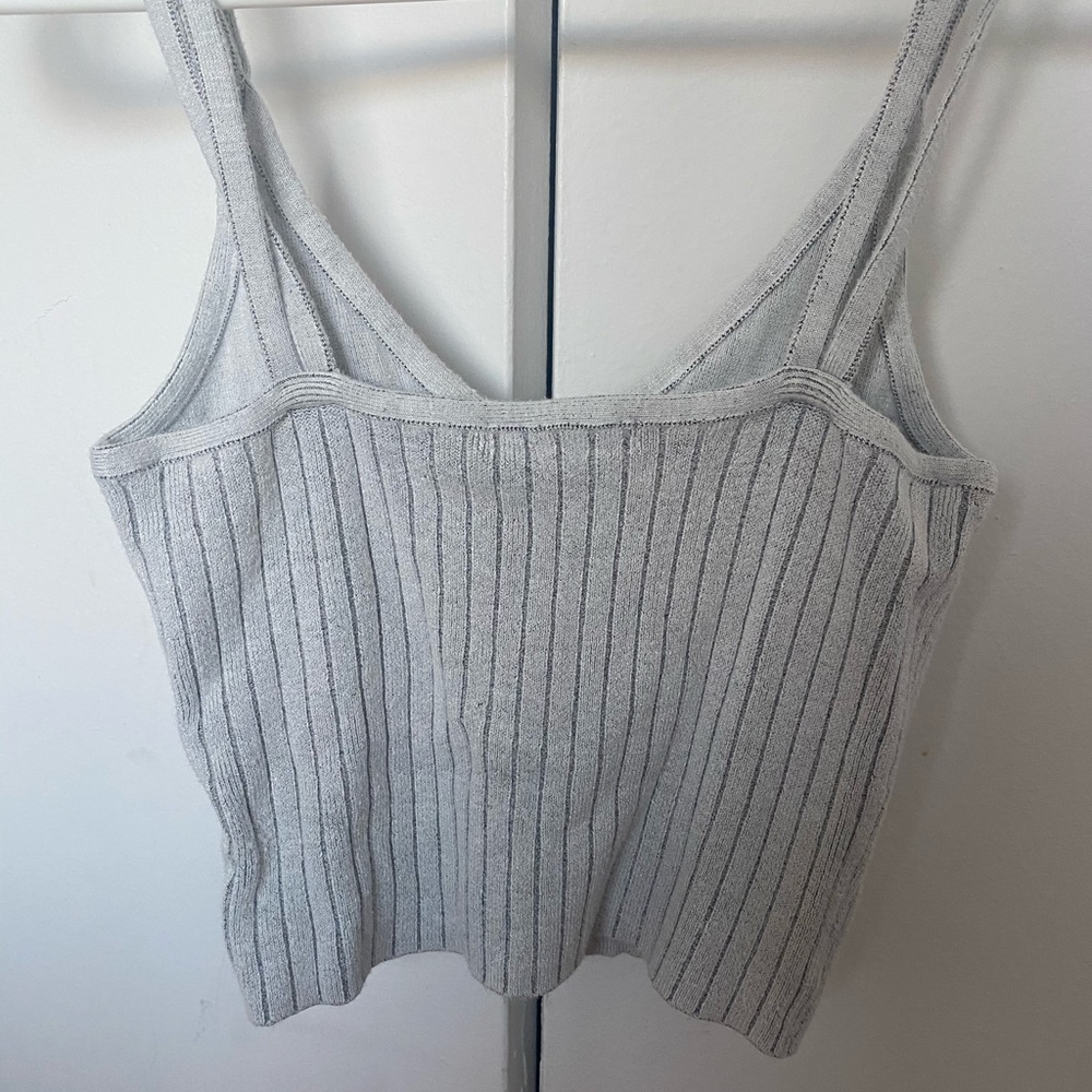 Forever 21 Ribbed Crop Top - Picture 2 of 4